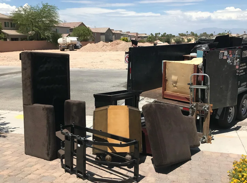 Furniture removal — project photo 1
