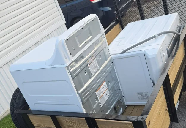 Furniture and junk pickup — Phoenix